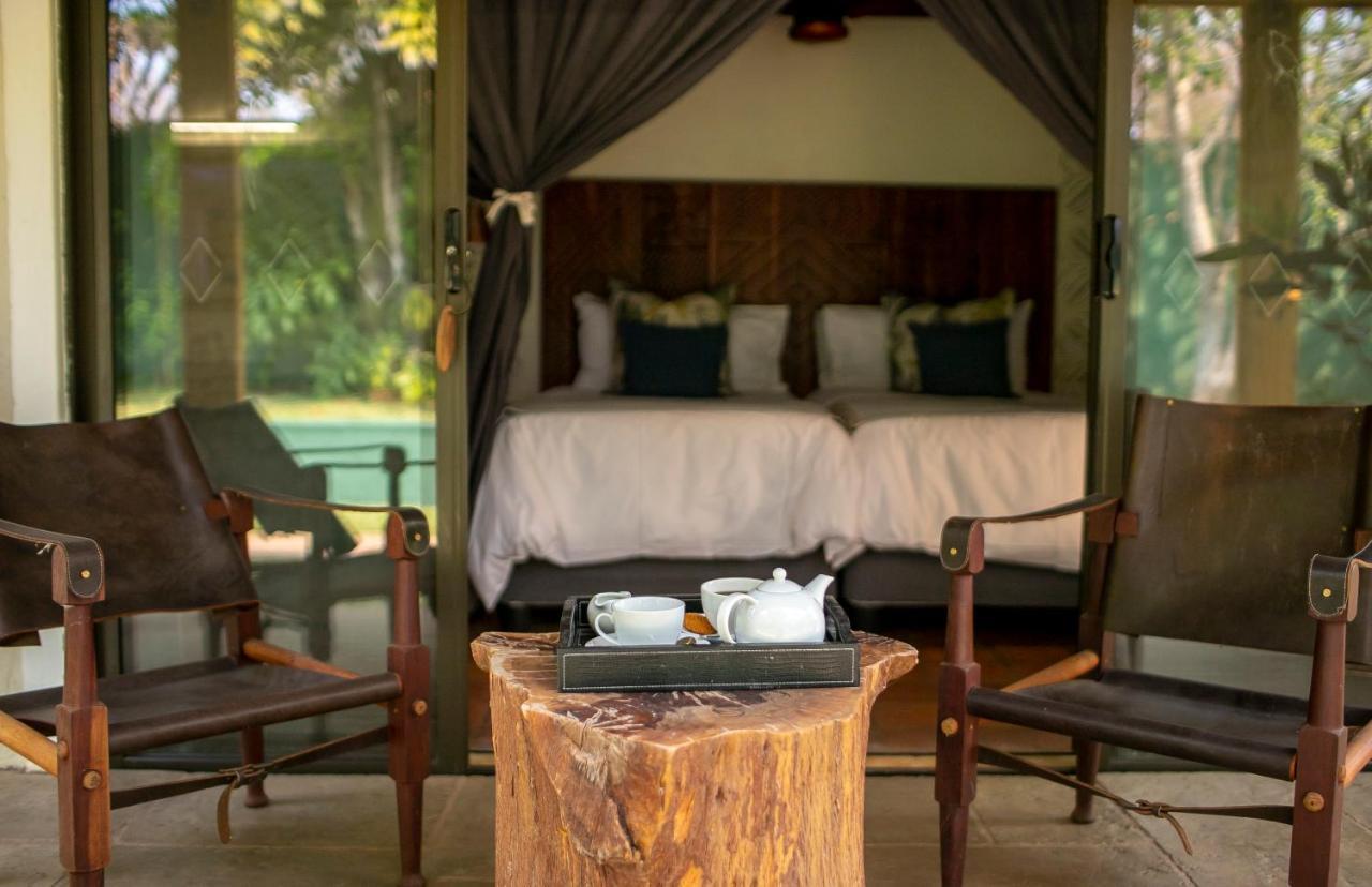 Shongwe Lookout Villa Air Terjun Victoria Bagian luar foto