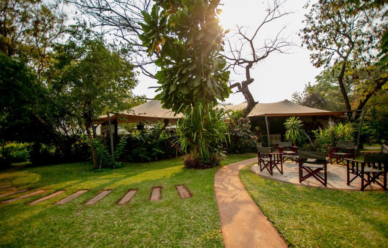 Shongwe Lookout Villa Air Terjun Victoria Bagian luar foto
