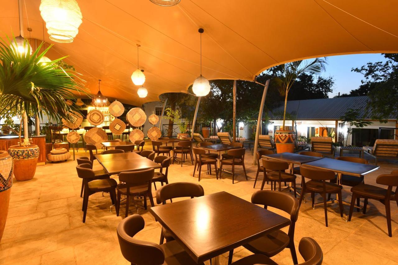 Shongwe Lookout Villa Air Terjun Victoria Bagian luar foto